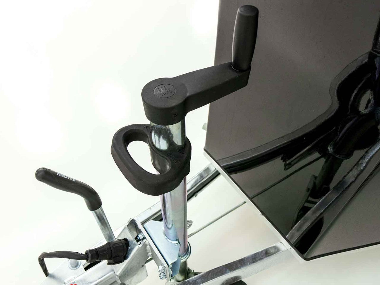 Cheval Liberte Pferdeanhänger GOLD One 1,5er| Pullman-Fahrwerk| schwarz-Neu