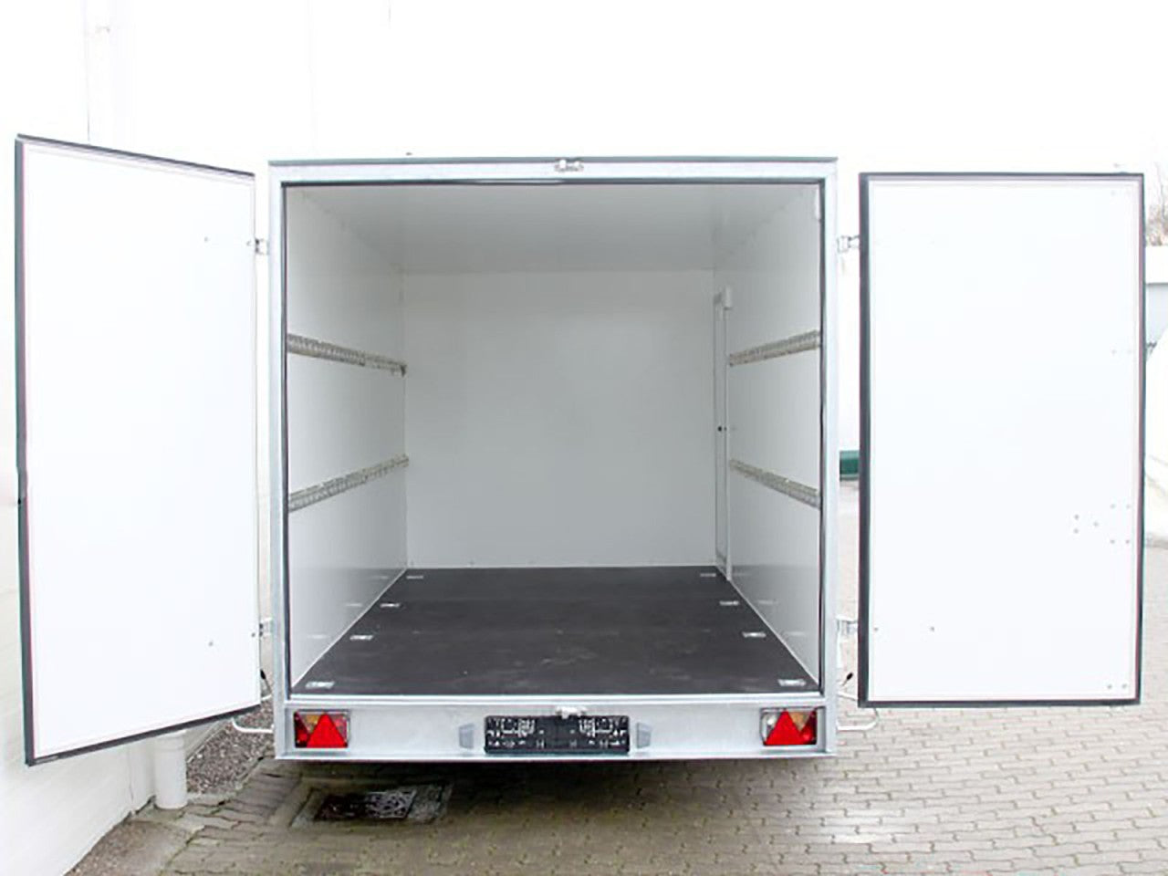 Blyss Kofferanhänger 200x400cm Höhe:190cm 2,7t|100km/h|SW-Neu