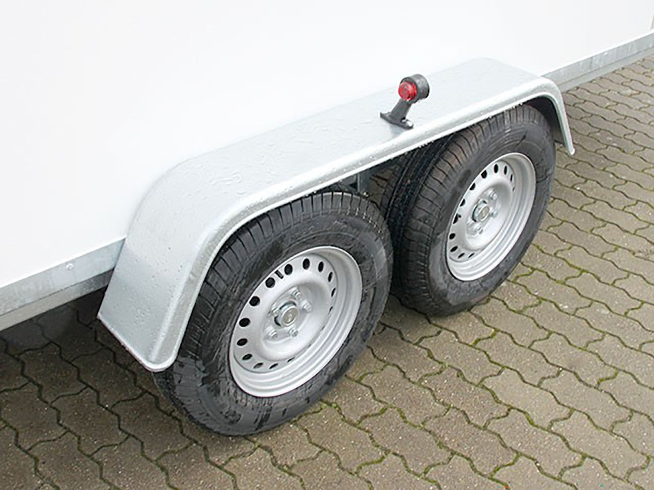 Blyss Kofferanhänger 200x400cm Höhe:190cm 2,7t|100km/h|SW-Neu