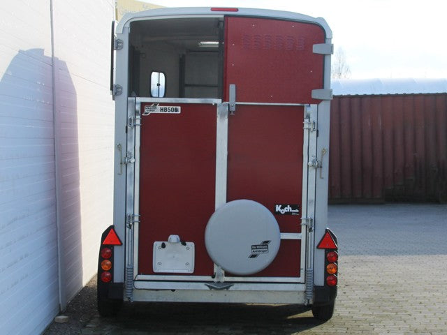 Ifor Williams Pferdeanhänger HB506|Frontausstieg|rot-Neu