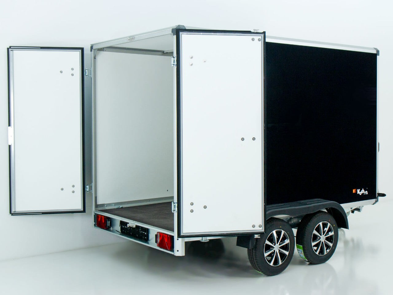Variant Kofferanhänger Black Edition 168x302cm H:188 2,0t-Neu