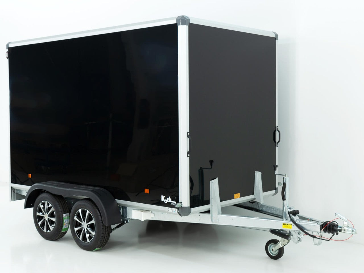 Variant Kofferanhänger Black Edition 168x302cm H:188 2,0t|Rampe-Neu