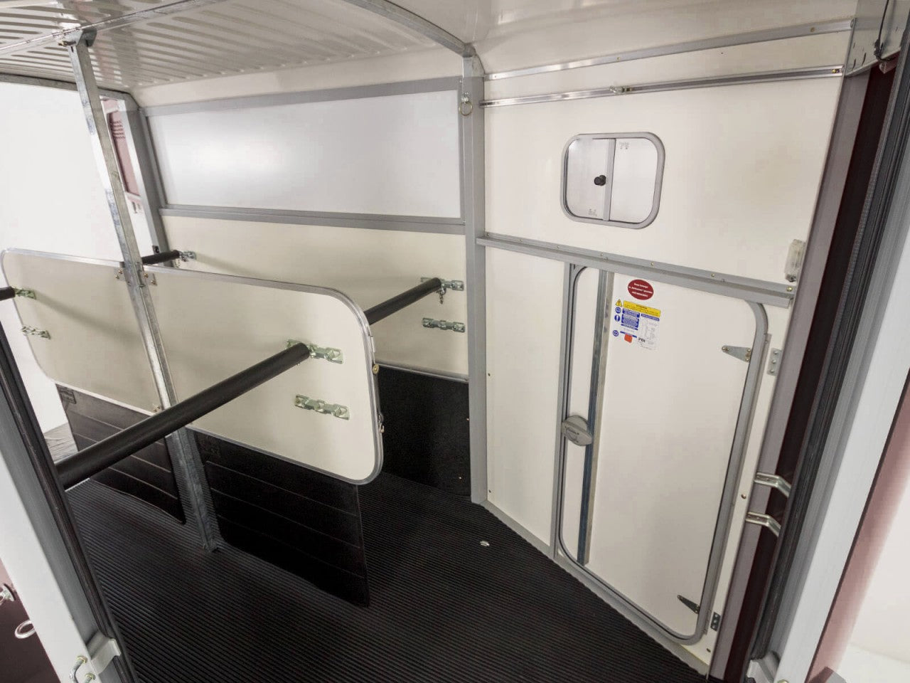 Ifor Williams Pferdeanhänger HB511|schwarz|Frontausstieg-Neu