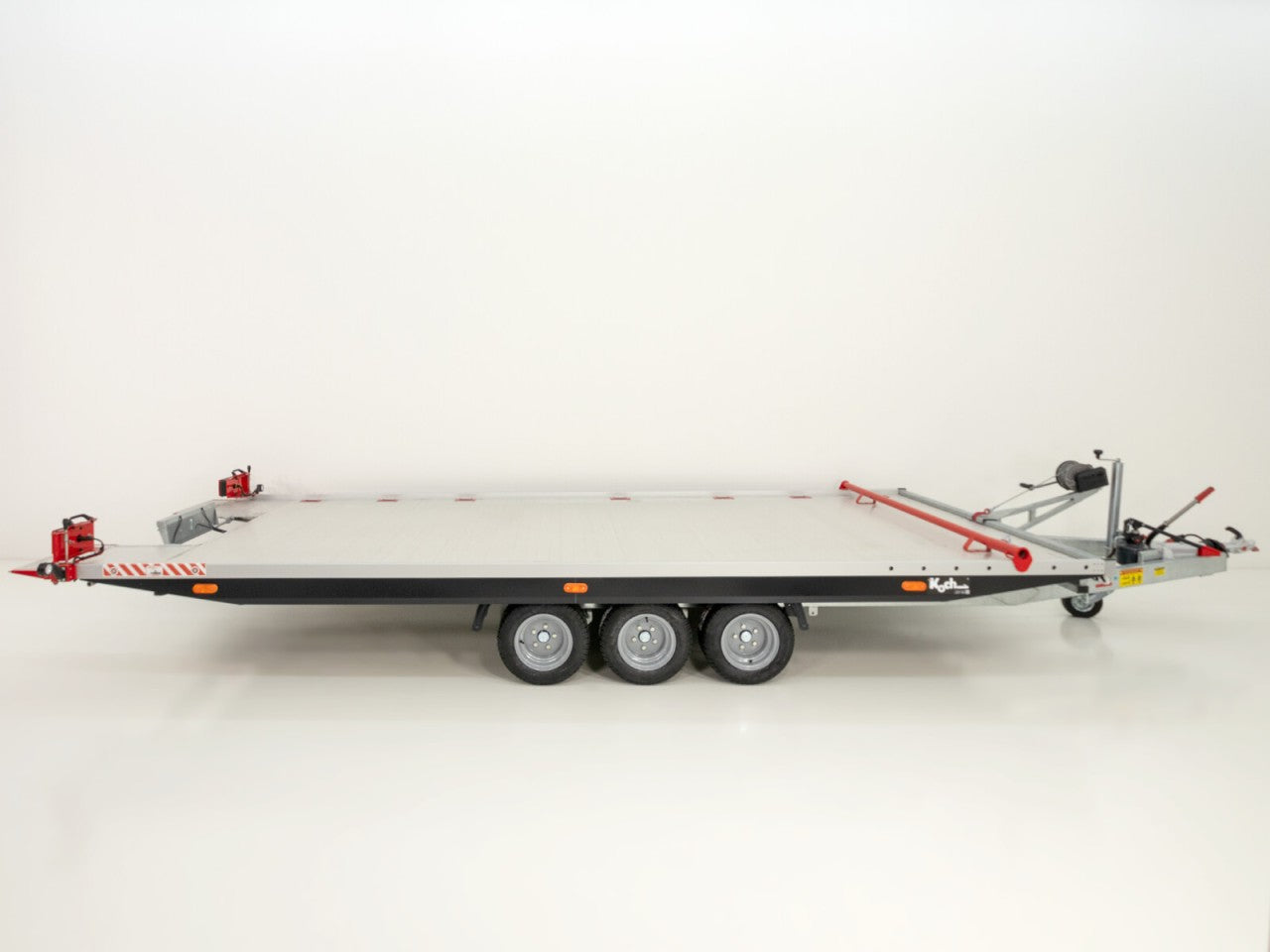 Vezeko Autotrailer Race Master Alu 209x550cm Tridem 3,5t-Neu