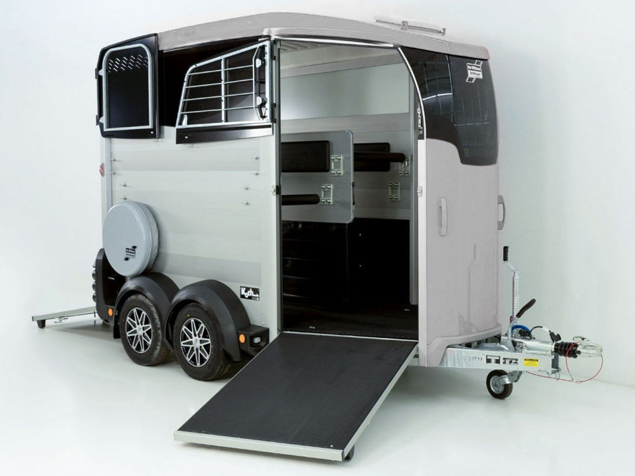 Ifor Williams Pferdeanhänger HBX 506|Frontausstieg|neues Modell-Neu