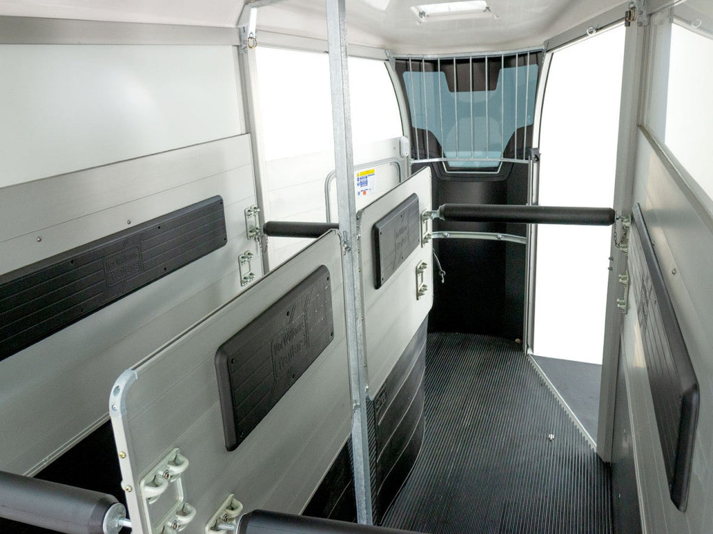 Ifor Williams Pferdeanhänger HBX 506|Frontausstieg|neues Modell|schwarz-Neu