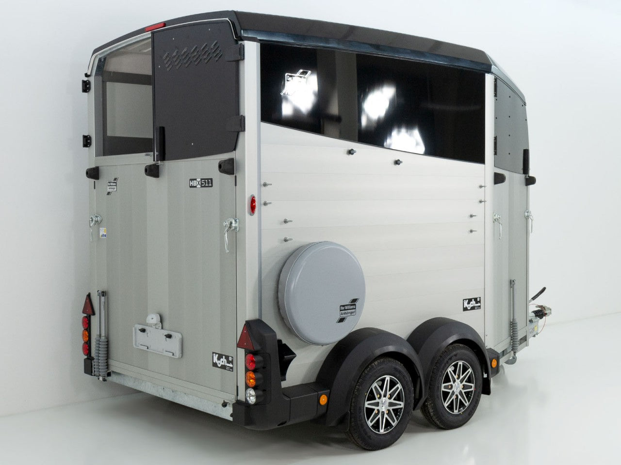 Ifor Williams Pferdeanhänger HBX 511|Frontausstieg|neues Modell|schwarz-Neu