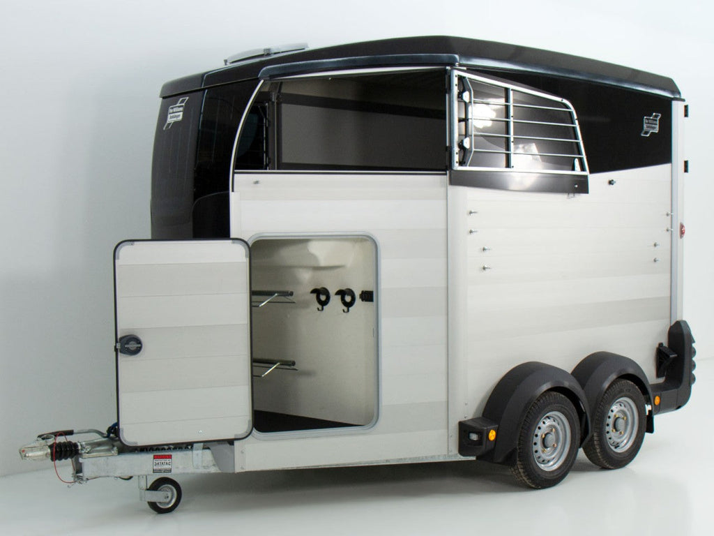 Ifor Williams Pferdeanhänger HBX 511|Sattelkammer|neues Modell|schwarz-Neu
