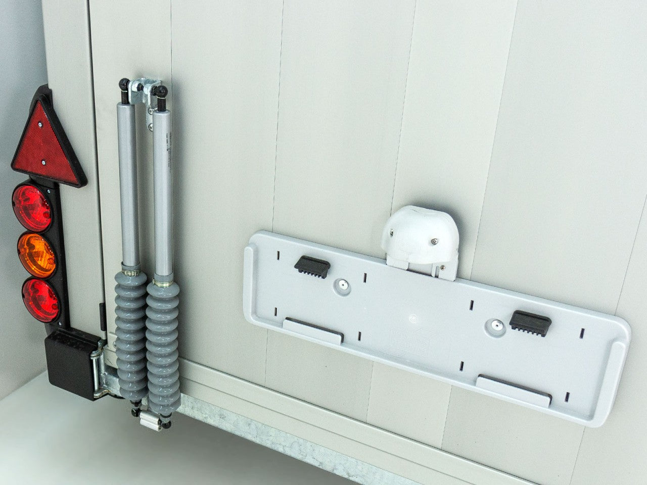 Ifor Williams Pferdeanhänger HBX 403|Frontausstieg|neues Modell|silber-Neu