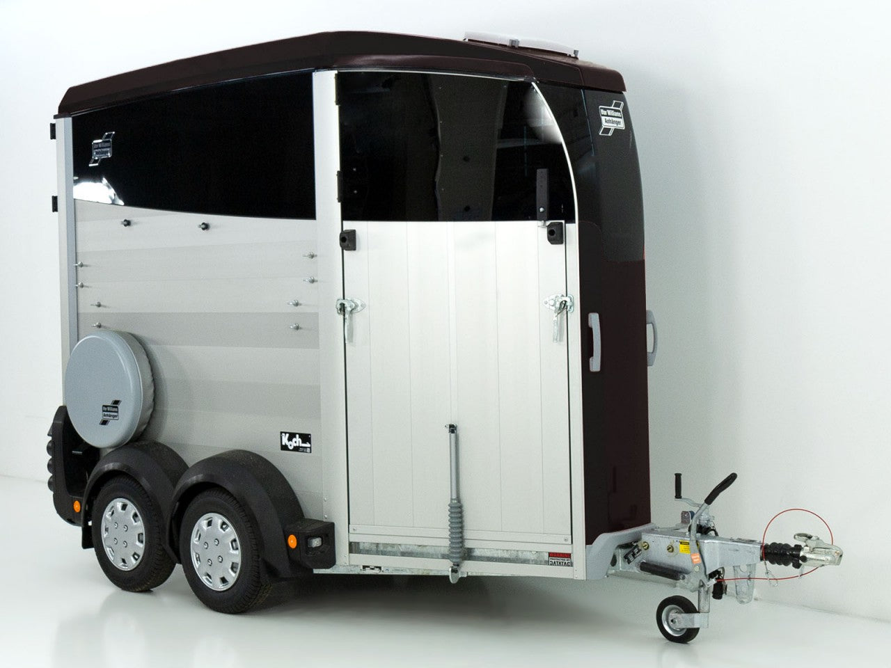Ifor Williams Pferdeanhänger HBX 403|Frontausstieg|neues Modell|schwarz-Neu