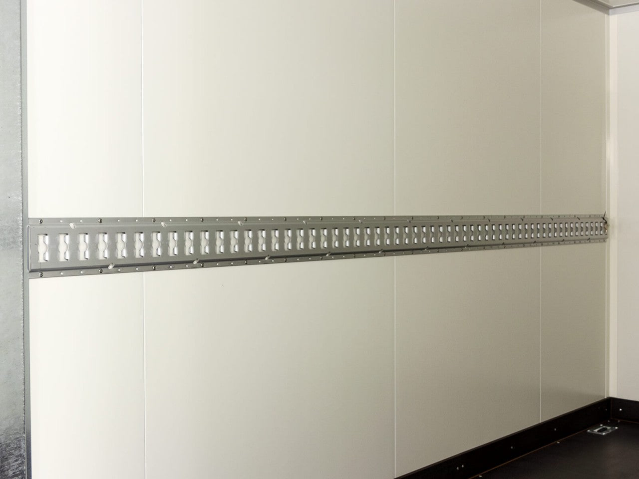Vezeko Kofferanhänger 152x355cm Höhe:193cm 2,7t|schwarz-Neu