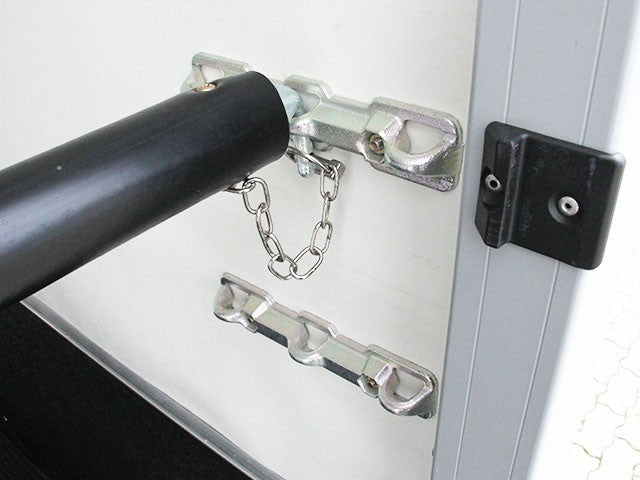 Ifor Williams Pferdeanhänger HB511|Sattelkammer|blau|-Neu