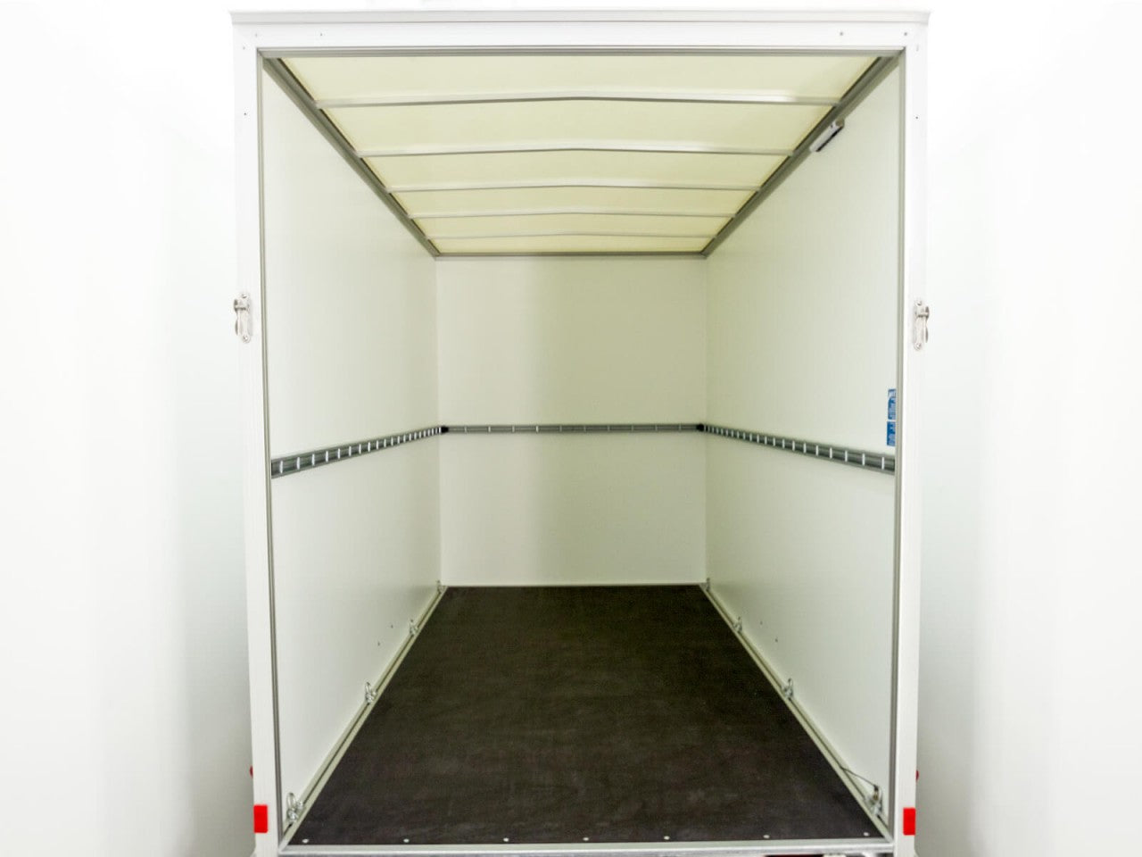 Unsinn Kofferanhänger UKU 157x305cm Höhe:194cm 1,4t-Neu