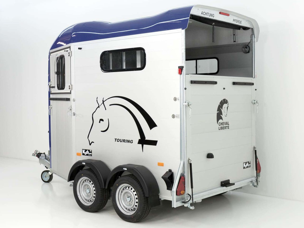 Cheval Liberte Pferdeanhänger Touring Country|Sattelkammer|Frontausstieg|blau-Neu