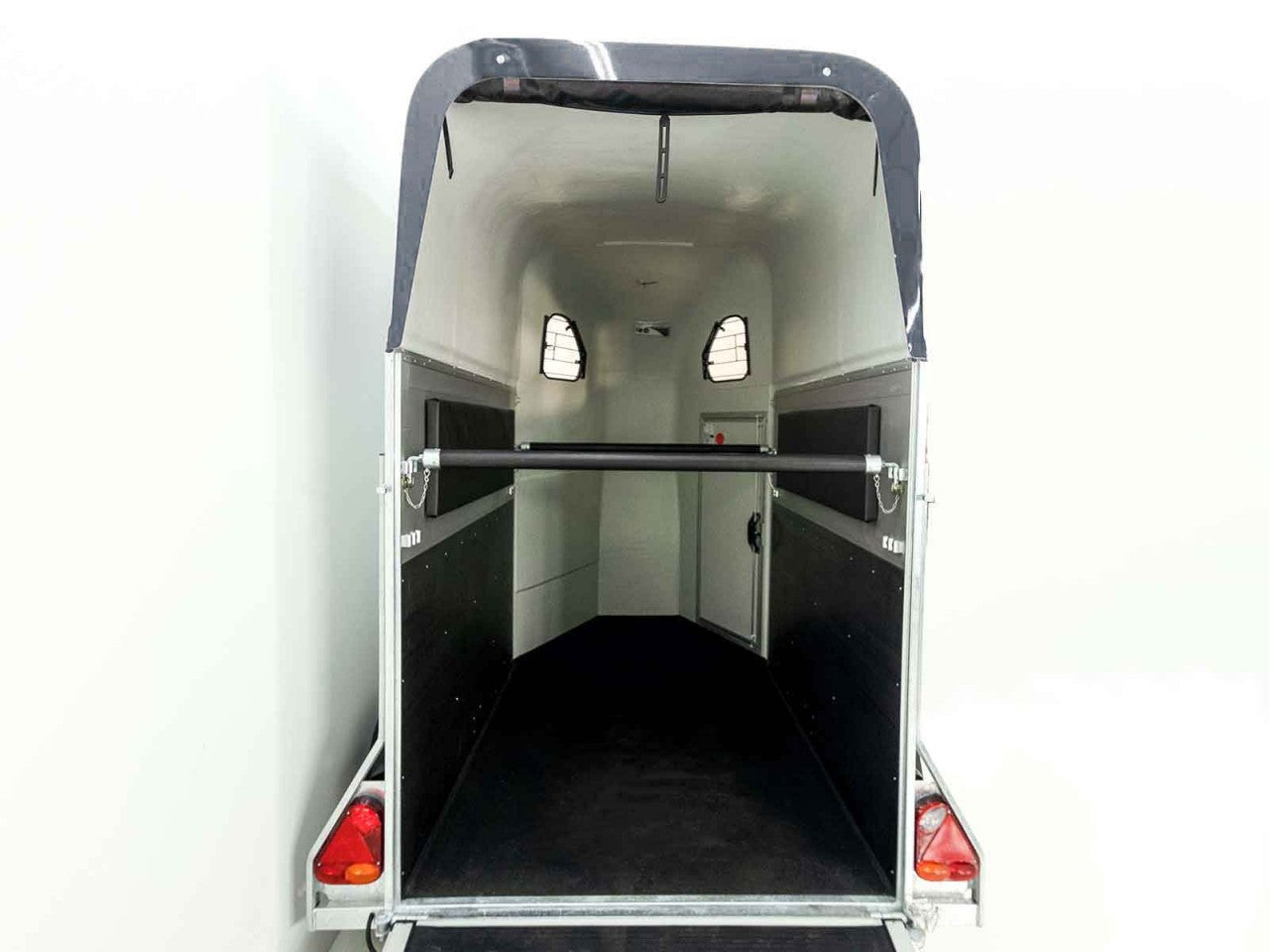 Cheval Liberte Pferdeanhänger GOLD One 1,5er|Pullman-Fahrwerk|grau-Neu