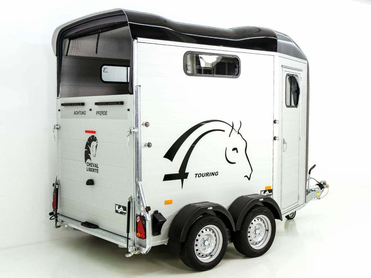Cheval Liberte Pferdeanhänger Touring Country|Sattelkammer|Frontausstieg|schwarz-Neu