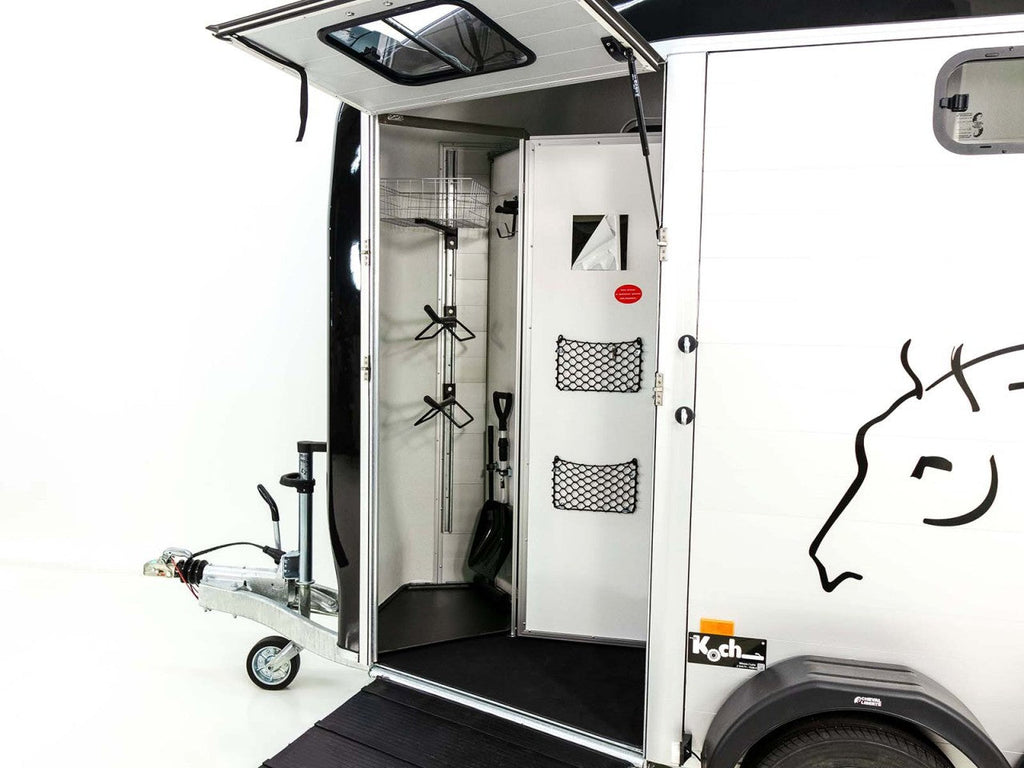 Cheval Liberte Pferdeanhänger Touring Country|Sattelkammer|Frontausstieg|schwarz-Neu