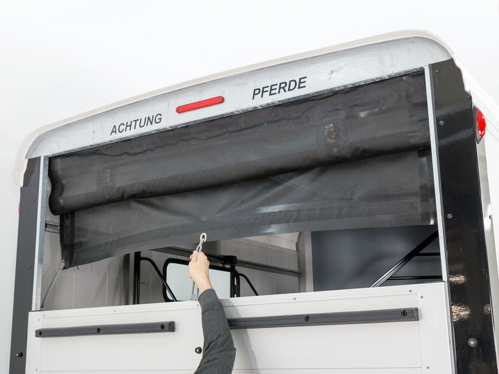 Cheval Liberte Pferdeanhänger Maxi 3|3 Pferde|Pullmann 2 Fahrwerk|weiß-Neu
