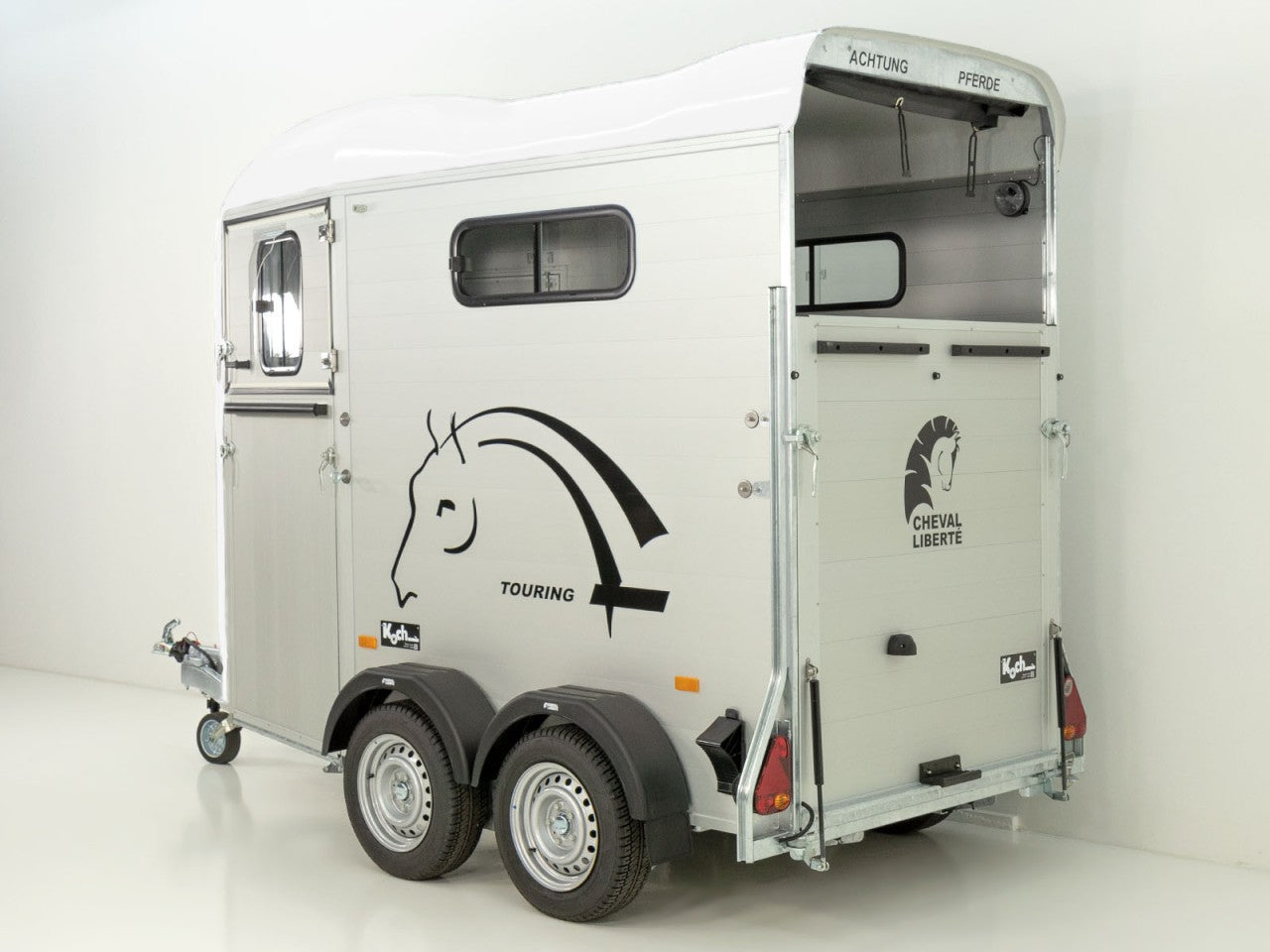 Cheval Liberte Pferdeanhänger Touring One 1,5er|Pullman-Fahrwerk|Frontausstieg|weiß-Neu