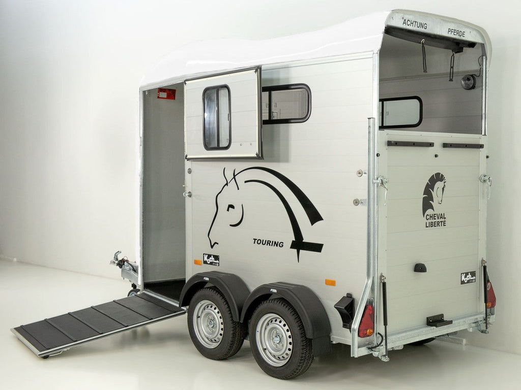Cheval Liberte Pferdeanhänger Touring One 1,5er|Pullman-Fahrwerk|Frontausstieg|weiß-Neu