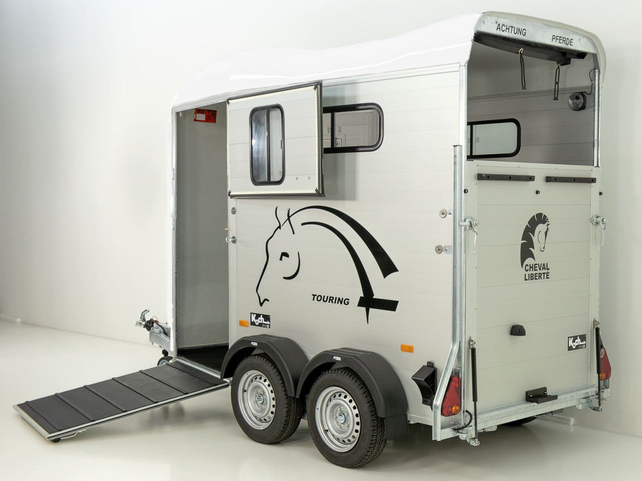 Cheval Liberte Pferdeanhänger Touring One 1,5er|Pullman-Fahrwerk|Frontausstieg-Neu