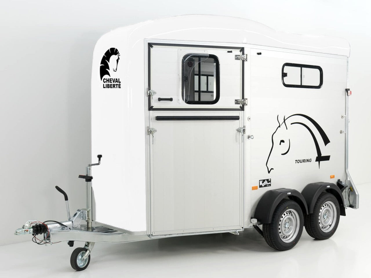 Cheval Liberte Pferdeanhänger Touring Country|Sattelkammer|Frontausstieg-Neu