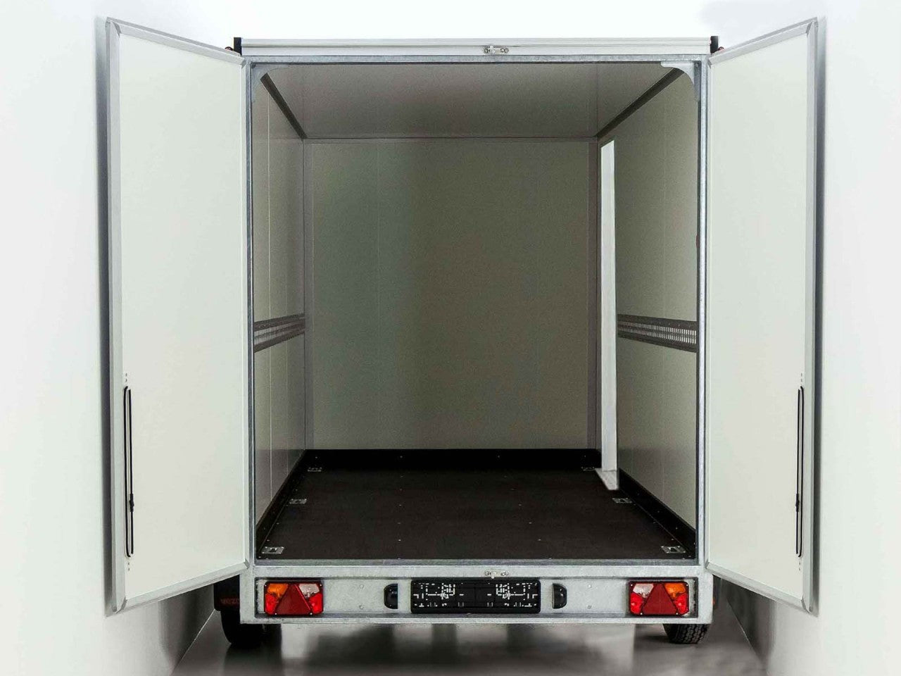 Vezeko Kofferanhänger 184x355cm Höhe:205cm 2,7t|Tür|silber-Neu