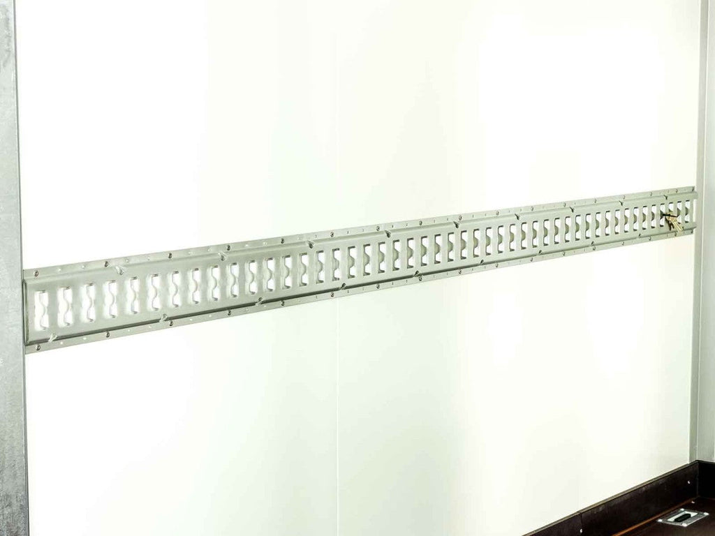 Vezeko Kofferanhänger 152x255cm Höhe:160cm 1,3t|silber-Neu