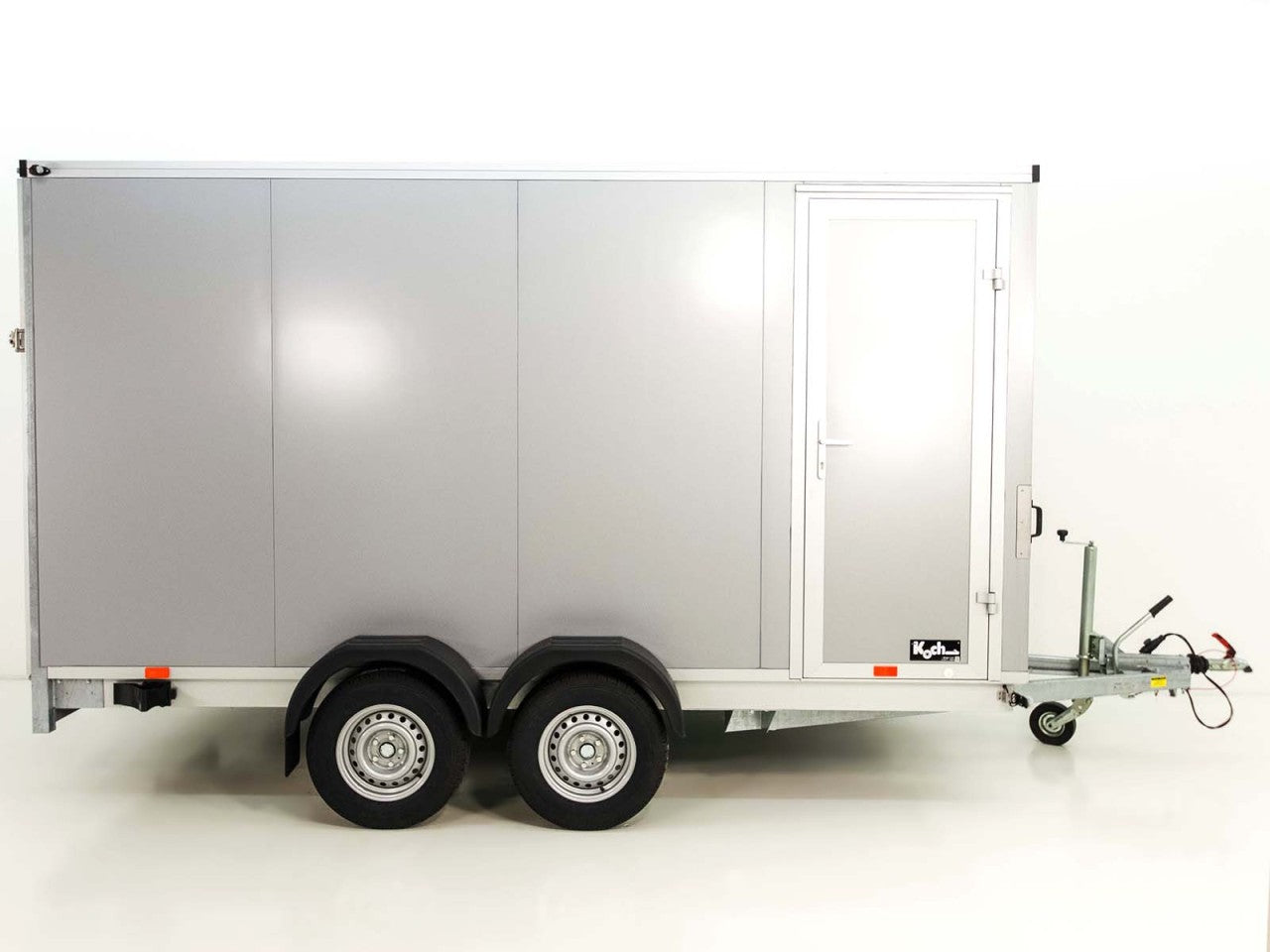 Vezeko Kofferanhänger 184x405cm Höhe:205cm 2,7t|Rampe|Tür|silber-Neu