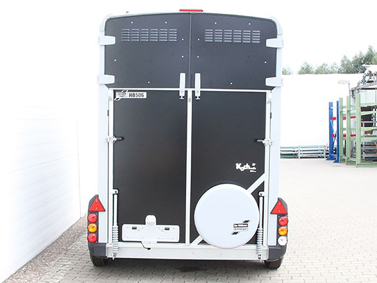 Ifor Williams Pferdeanhänger HB506|Sattelkammer-Neu
