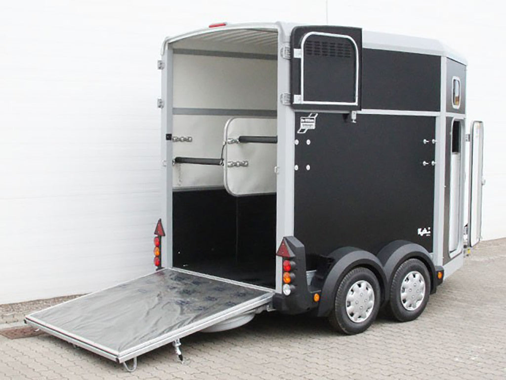 Ifor Williams Pferdeanhänger HB506|Sattelkammer-Neu