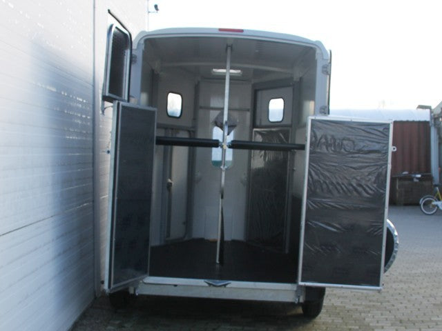 Ifor Williams Pferdeanhänger HB506|Frontausstieg|Klappenkombi-Neu