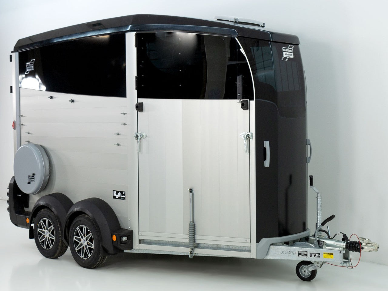 Ifor Williams Pferdeanhänger HBX 511|Frontausstieg|neues Modell-Neu