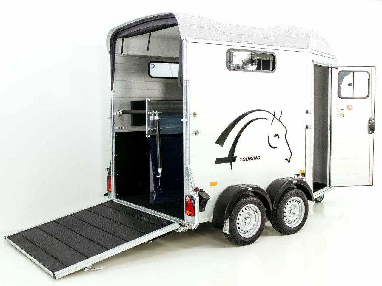 Cheval Liberte Pferdeanhänger Touring Country| Pullman-Fahrwerk| Frontausstieg| weiß-Neu