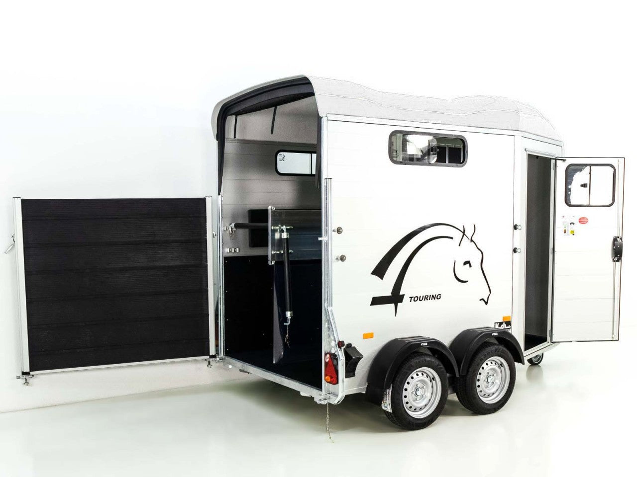 Cheval Liberte Pferdeanhänger Touring Country| Pullman-Fahrwerk| Frontausstieg| weiß-Neu