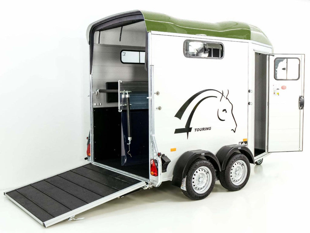Cheval Liberte Pferdeanhänger Touring Country| Pullman-Fahrwerk| Frontausstieg| olivgrün-Neu