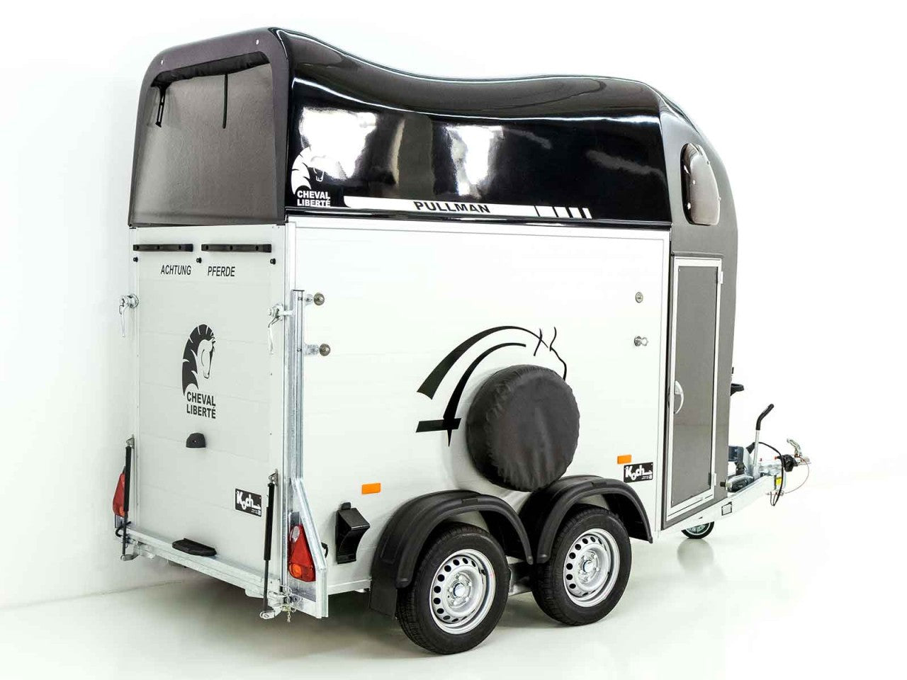 Cheval Liberte Pferdeanhänger GOLD One 1,5er| Pullman-Fahrwerk| schwarz-Neu