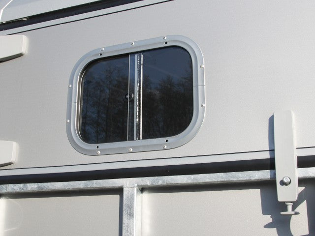 Ifor Williams Pferdeanhänger HB506|Frontausstieg-Neu