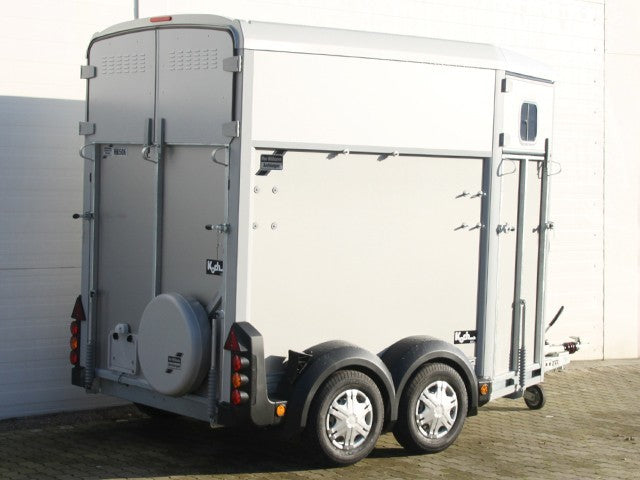 Ifor Williams Pferdeanhänger HB506|Frontausstieg-Neu
