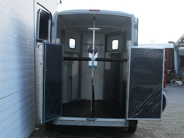 Ifor Williams Pferdeanhänger HB506|Frontausstieg|Klappenkombi|schwarz-Neu