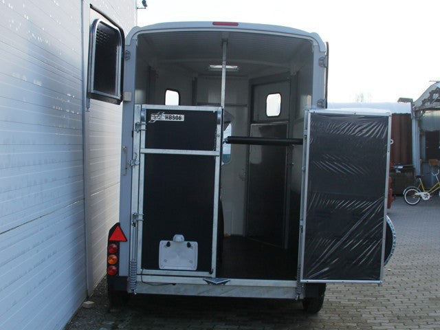 Ifor Williams Pferdeanhänger HB506|Frontausstieg|Klappenkombi|schwarz-Neu