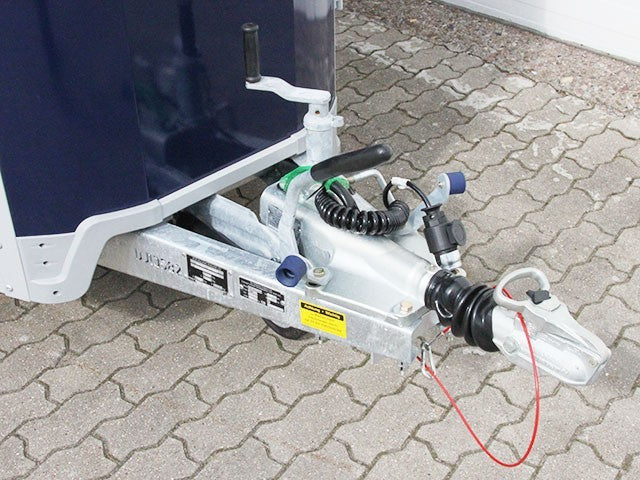 Ifor Williams Pferdeanhänger HB506|Sattelkammer|blau-Neu