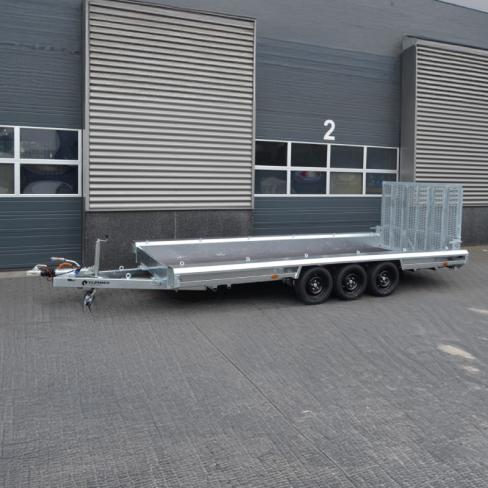 Gerätetransporter Vlemmix 3 Achsen
