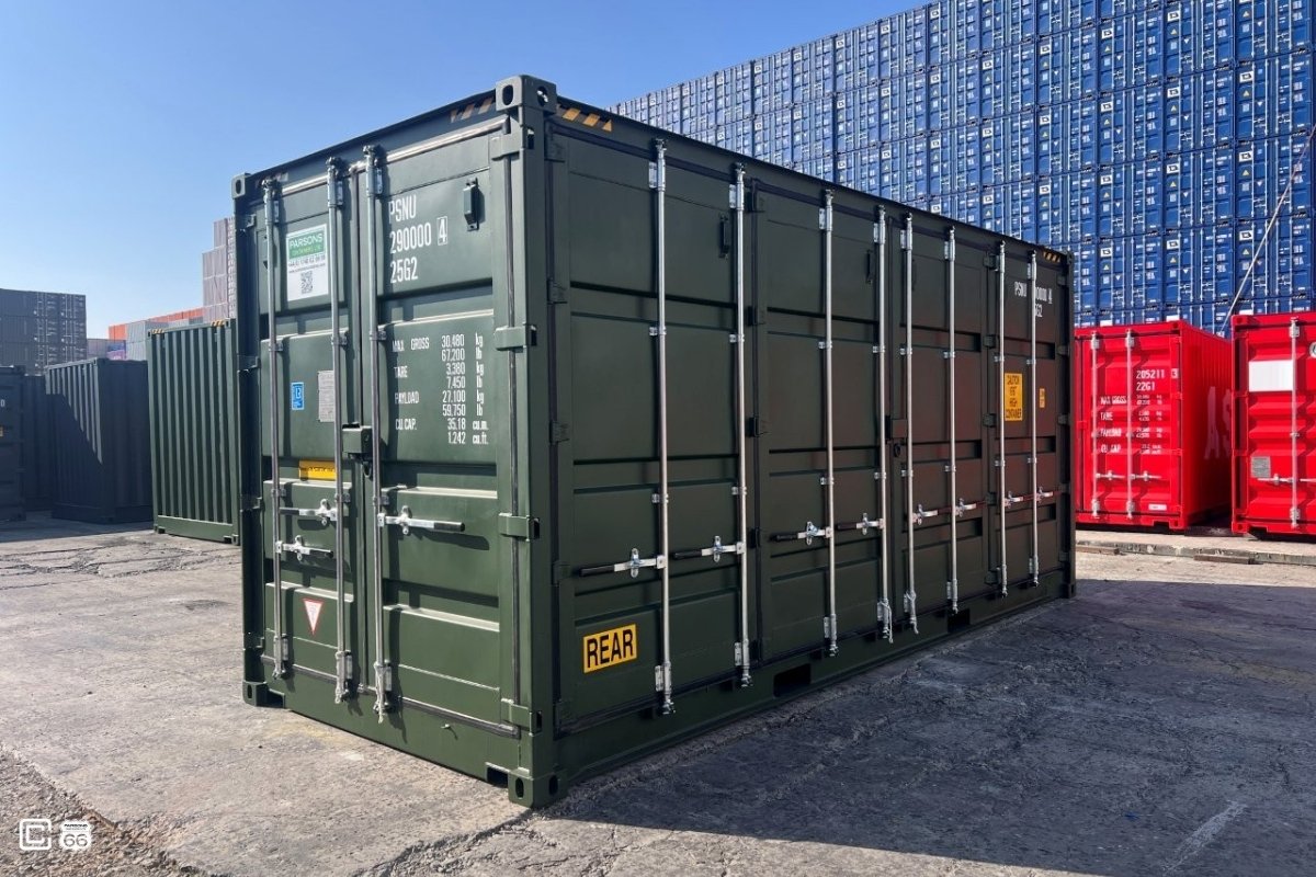 Seecontainer 20 Fuß High Cube One-Trip mit Seitenöffnung