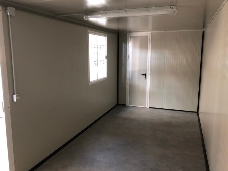 Mehrzweckcontainer 10 m gebraucht (Sanitärblock, Modell L1)